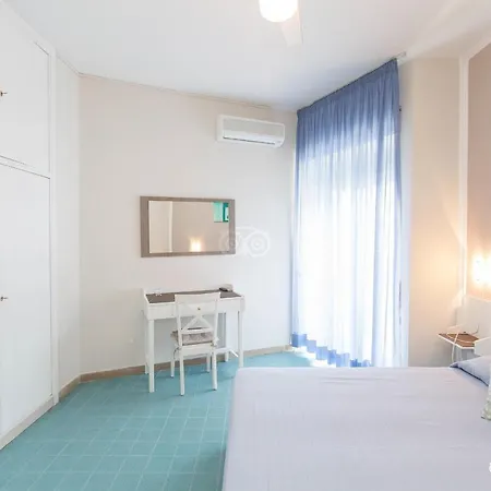 Hotel Anna Terracina Exterior photo