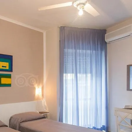 Hotel Anna Terracina Exterior photo
