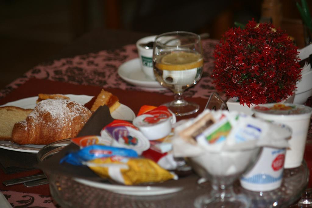 Hotel Anna 2*
