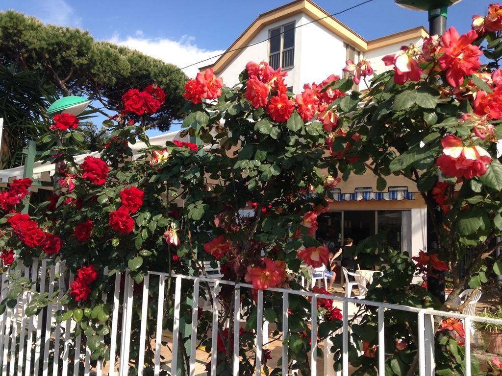 Hotel Anna Terracina