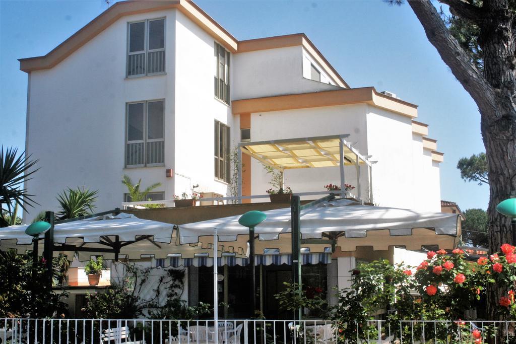 Hotel Anna 2*